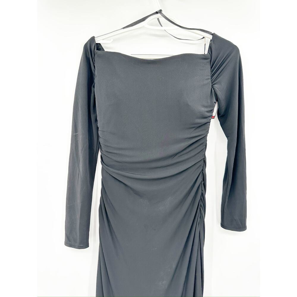 La Femme 28054 Black Off the Shoulder Long Sleeve Jersey Gown Size 4 NWT - Picture 4 of 8